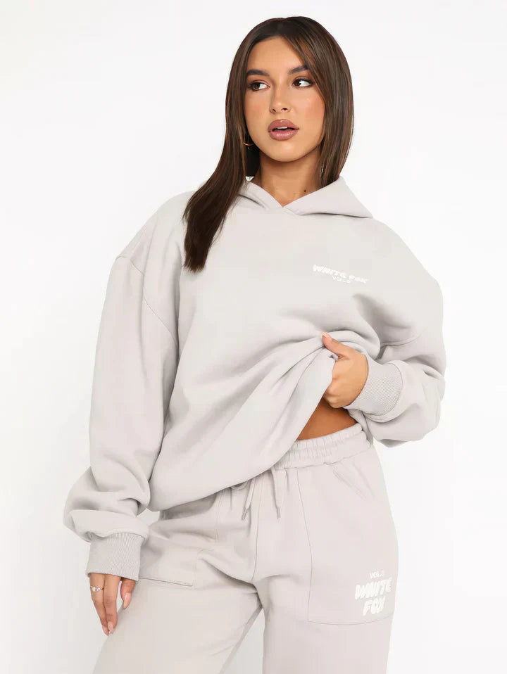 Luxe Cozy Collection | Trendy a pohodlný hoodie set pro dámy – superměkký svetr s tepláky