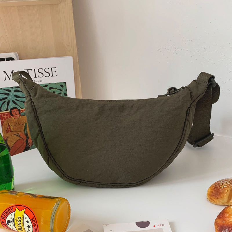 Hangetsu - Elegantní půlkulatá taška přes rameno