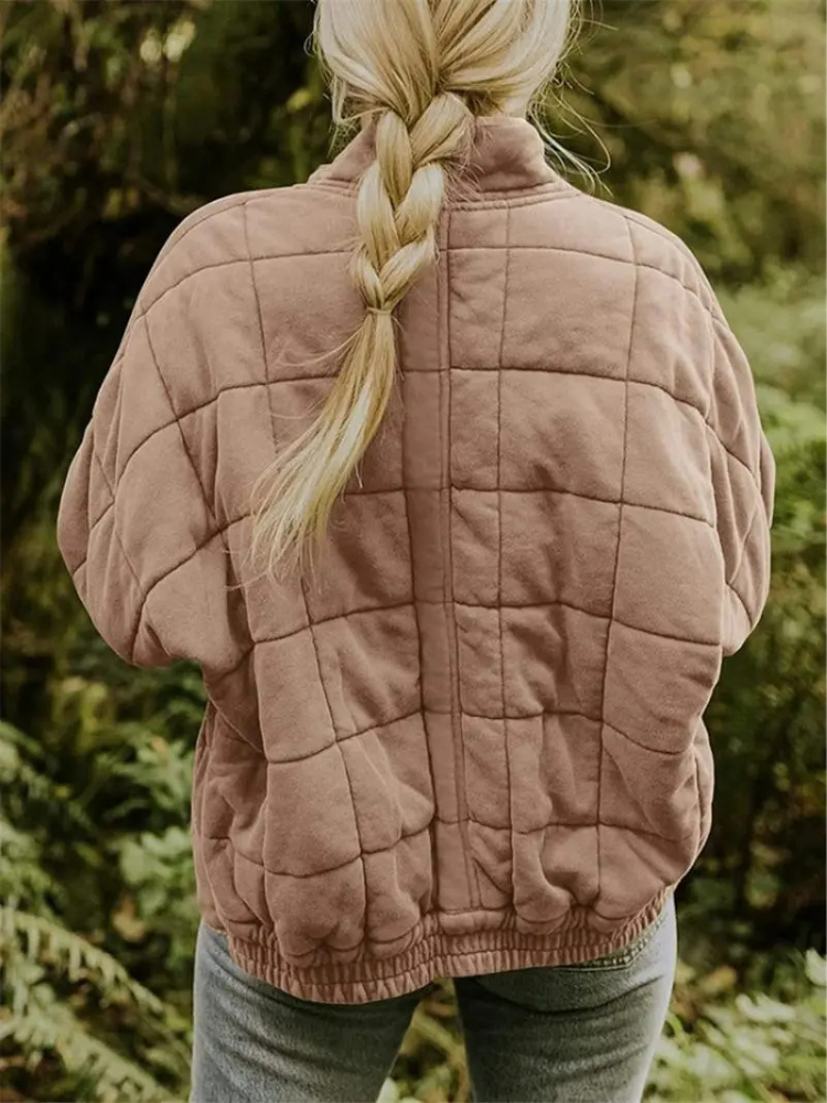 Luxusní polstrovaná dámská bunda pro maximální pohodlí