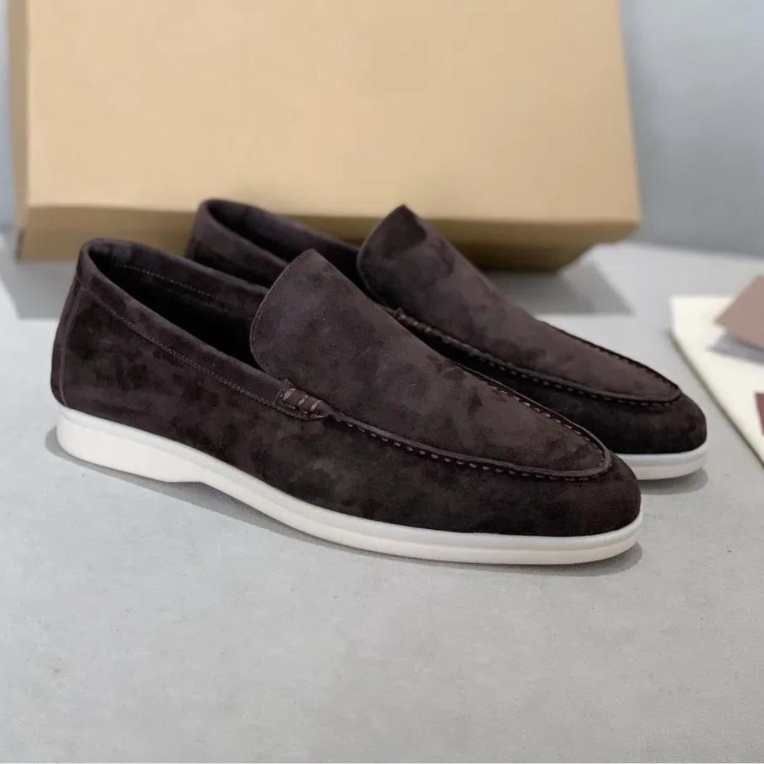 Elegantní pánské polomatné mokasíny Lorenzo pro nadčasový styl