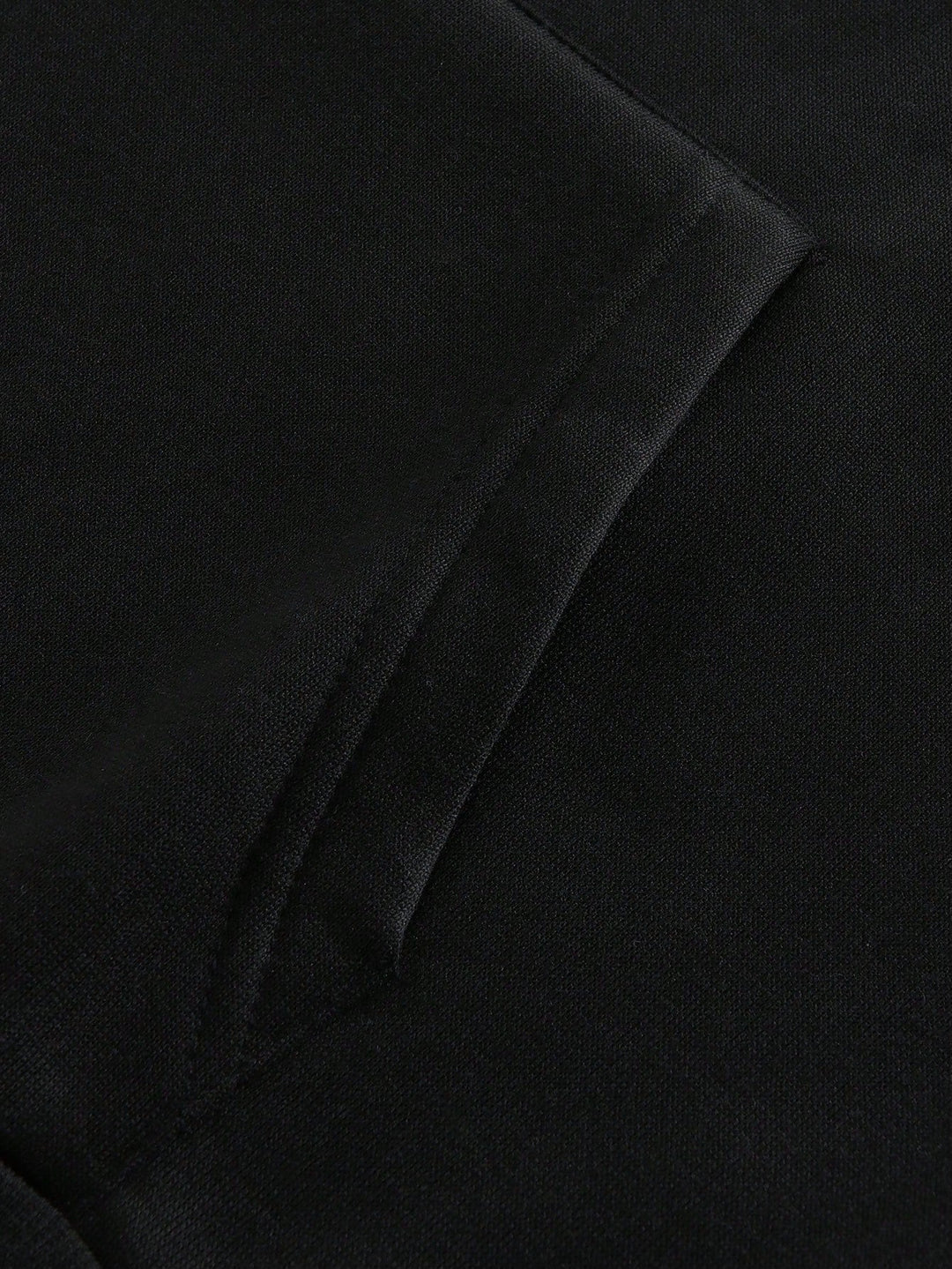 Stylová minimalistická mikina s kapucí a klokaní kapsou pro muže