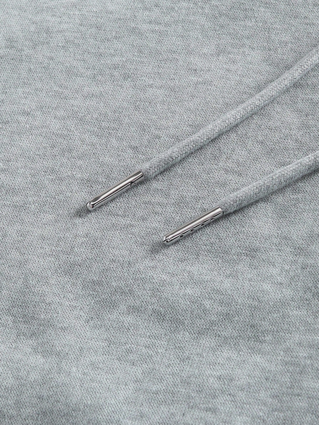 Stylová minimalistická mikina s kapucí a klokaní kapsou pro muže