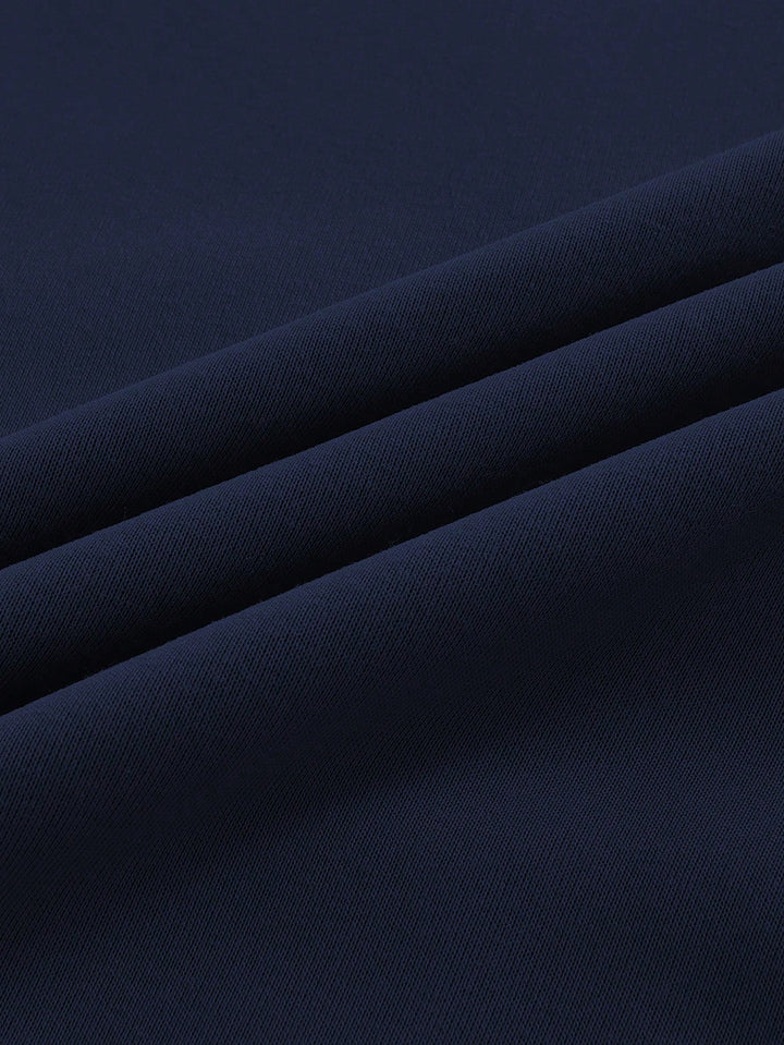 Stylová minimalistická mikina s kapucí a klokaní kapsou pro muže