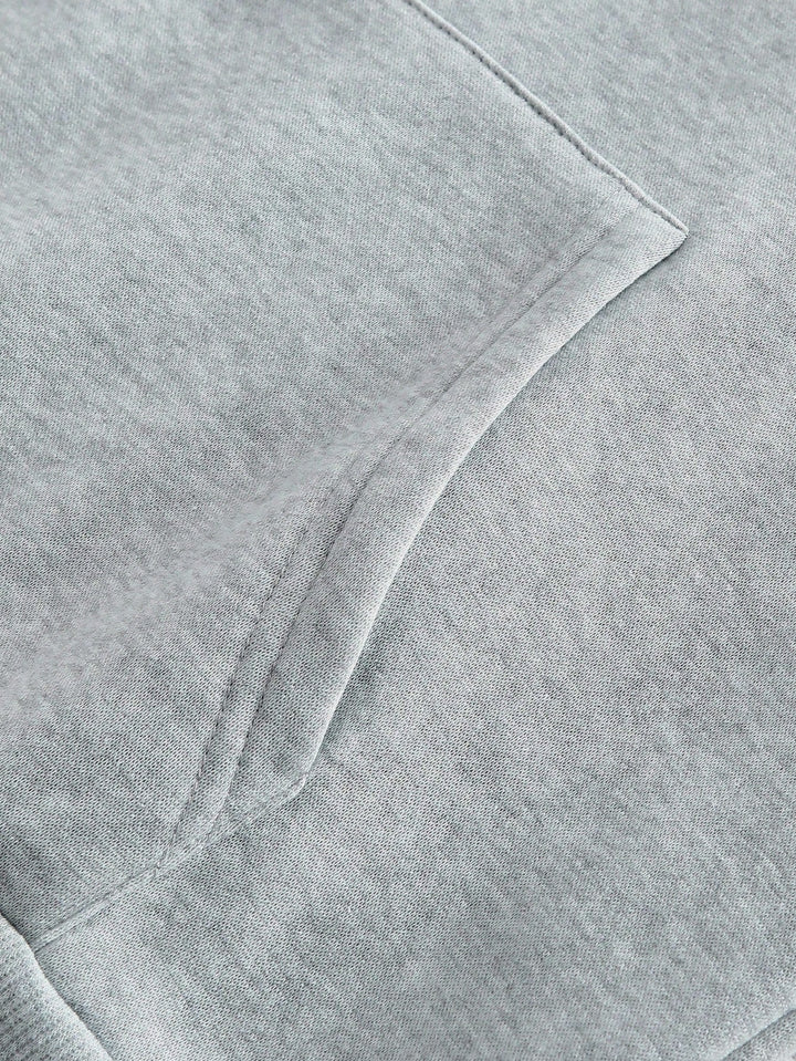 Stylová minimalistická mikina s kapucí a klokaní kapsou pro muže