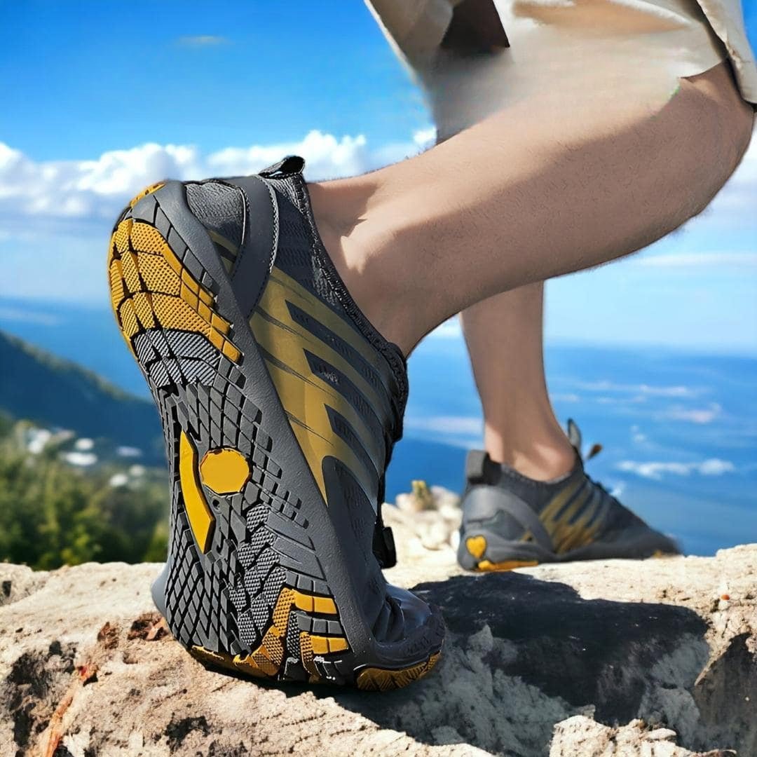 Stylová pánská obuv pro dobrodružné outdoorové sporty