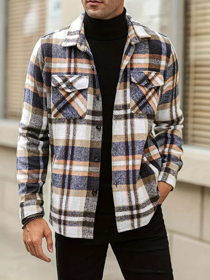 Stylová klasika: kostkovaná pánská polokošile