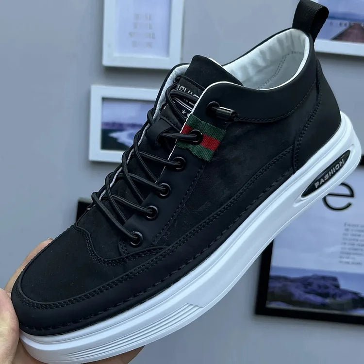 Stylové klasické pánské skateboardové boty