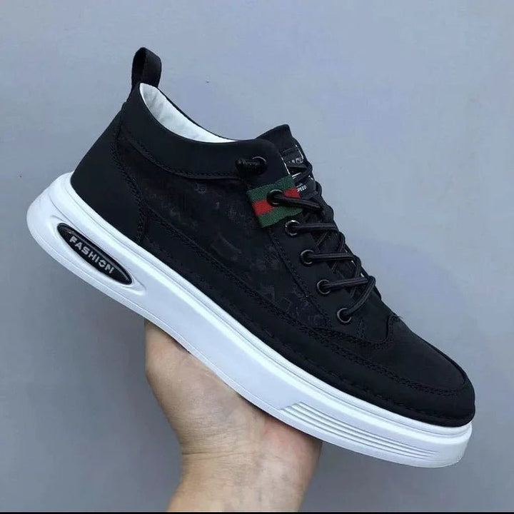 Stylové klasické pánské skateboardové boty