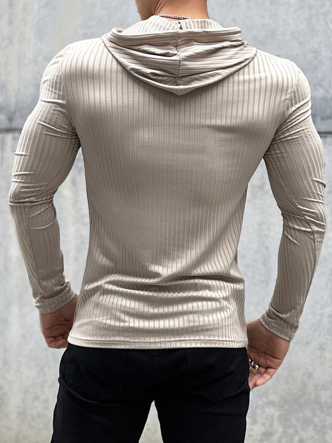 Stylová a minimalistická vesta pro muže