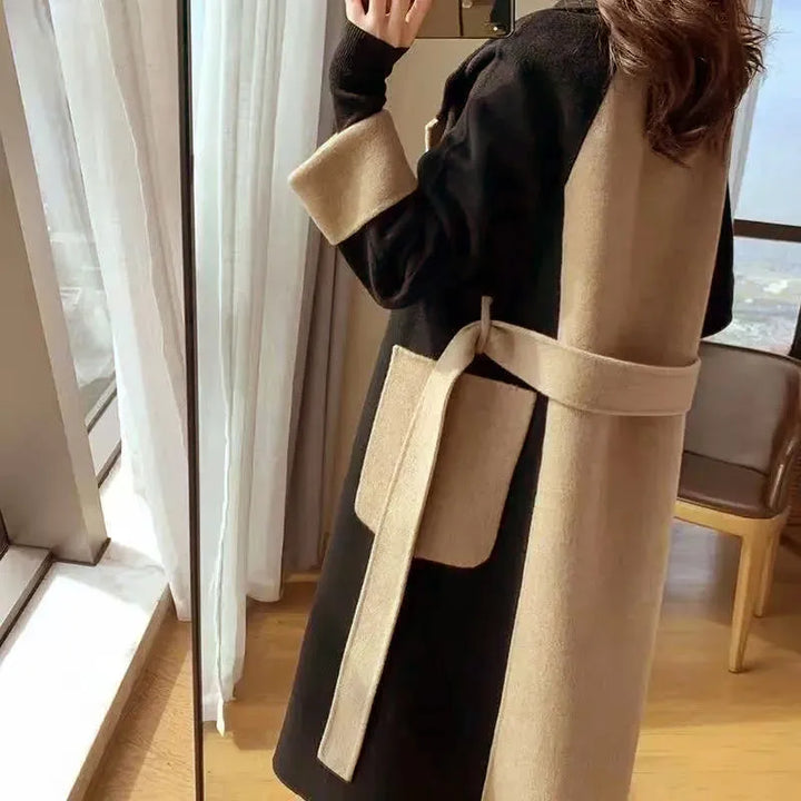 Elegantní dlouhý dámský kabát pro módní vzhled
