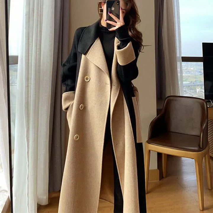 Elegantní dlouhý dámský kabát pro módní vzhled