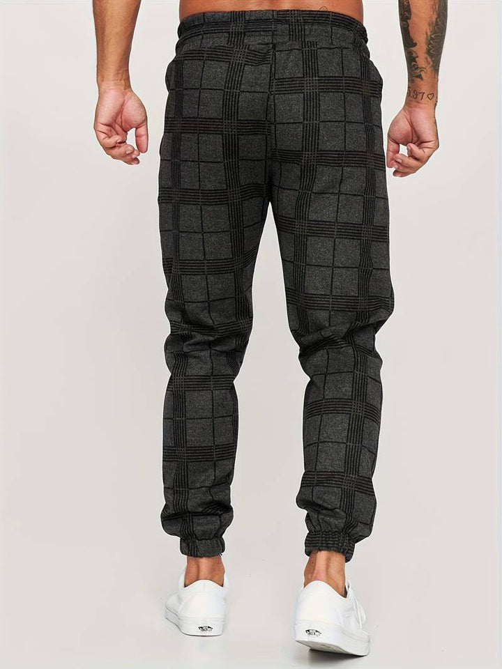 Trendy kostkované pánské kalhoty pro stylový vzhled