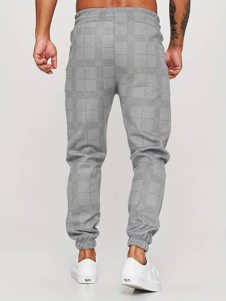 Trendy kostkované pánské kalhoty pro stylový vzhled