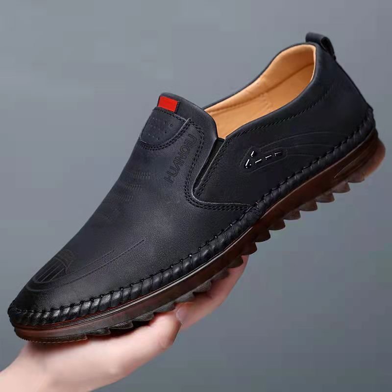 Stylová moderní kožená pánská obuv