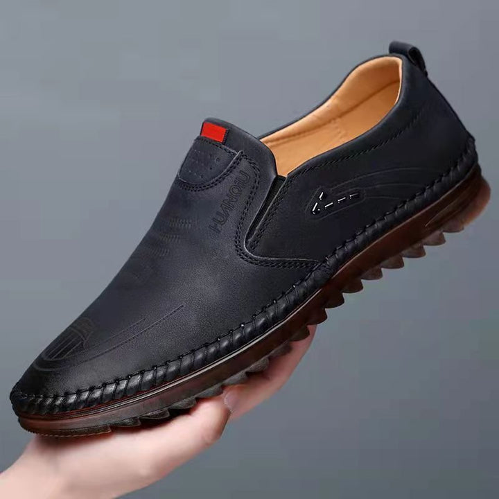 Stylová moderní kožená pánská obuv