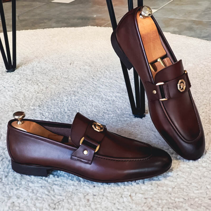 Stylová moderní kožená pánská obuv