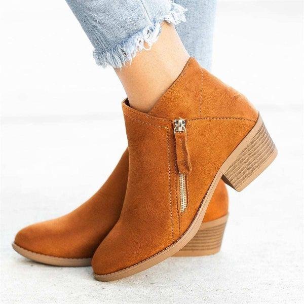 Stylové dámské boty na nízkém podpatku pro trendy ženy